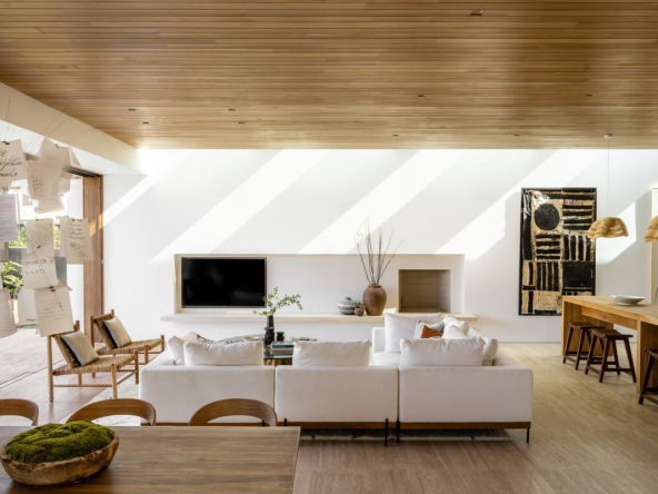 White-Malibu-Villa-17