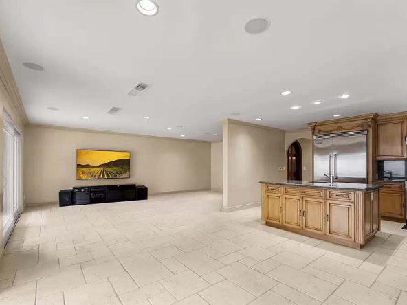Orion-Villa-interior-16
