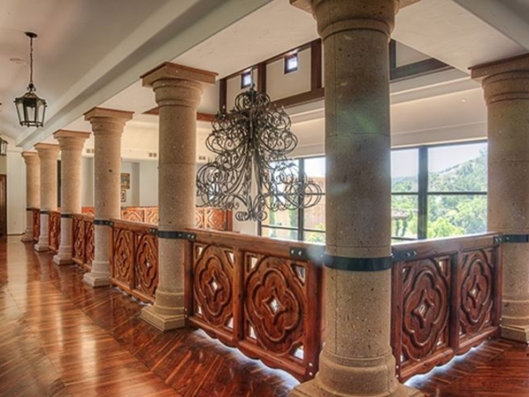 Lake View 45