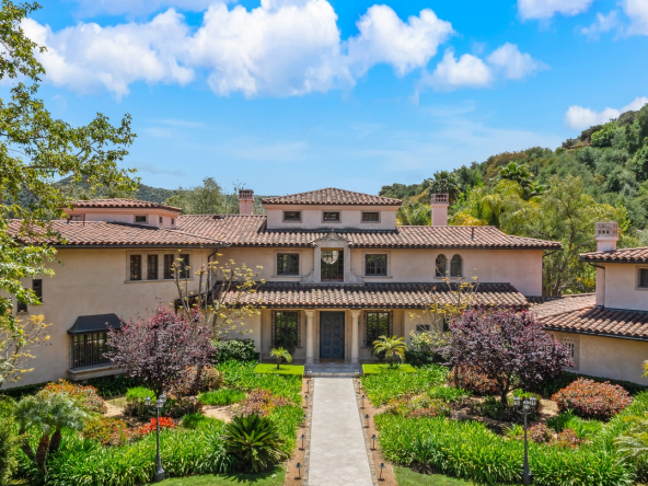 Palatial Residence 16