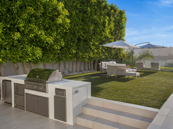 Sky View Beverly Hills 0029