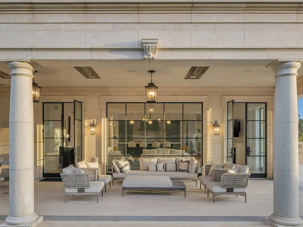 10 Villa Magnifica