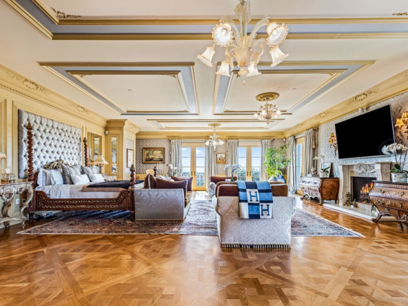Cape Estate 14