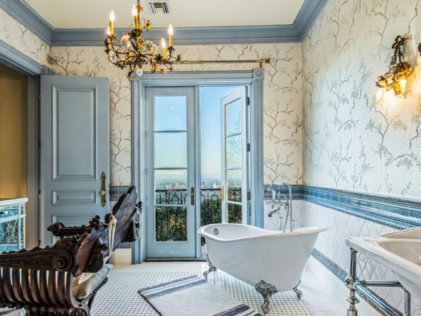 Cape Estate 20