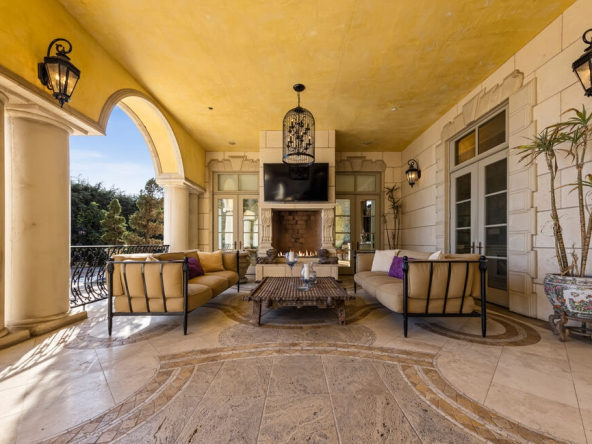 Cape Estate 21