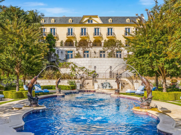 Cape Estate 26