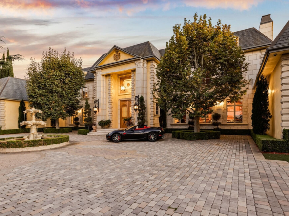 Cape Estate 28