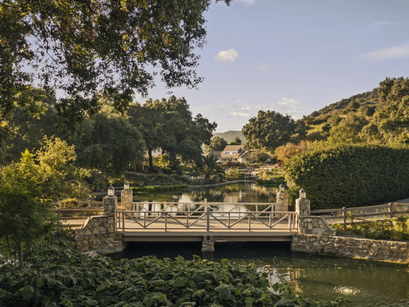 Lakeside Retreat_0800