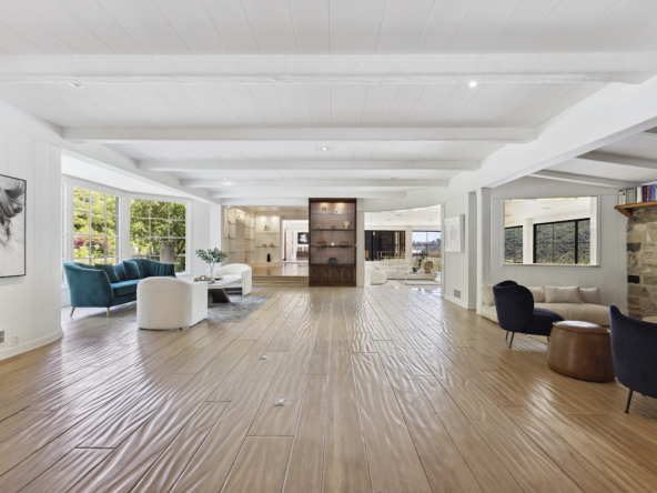 Lakeside Retreat_8947
