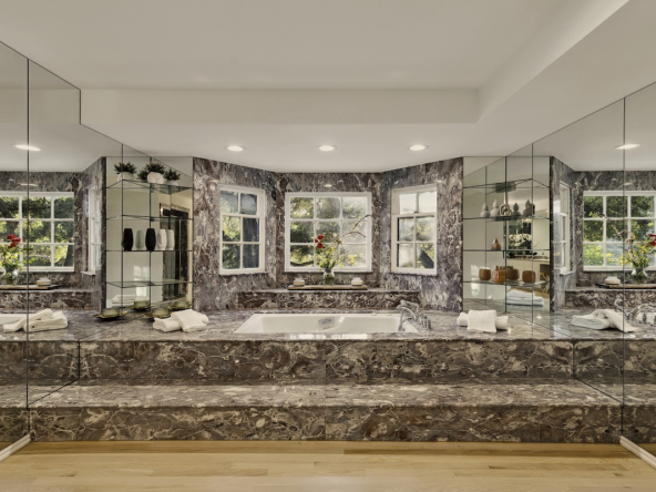 Lakeside Retreat_9556