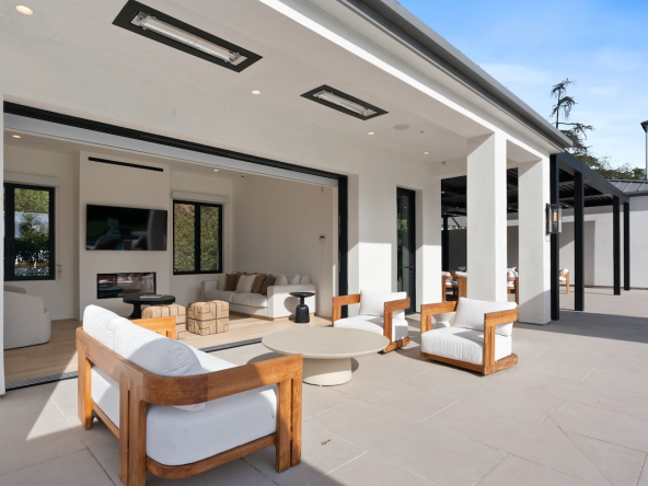 Majestic Estate 11