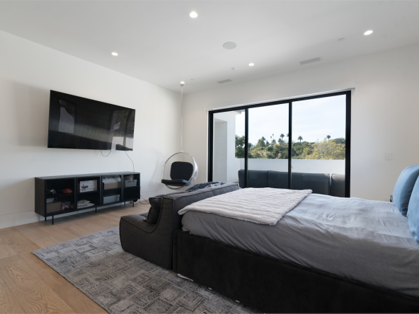 Majestic Estate 39