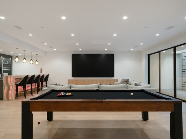Majestic Estate 44