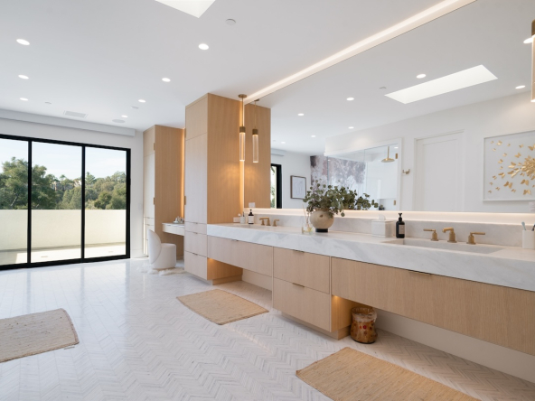 Majestic Estate 50