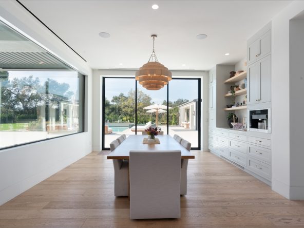 Majestic Estate 66