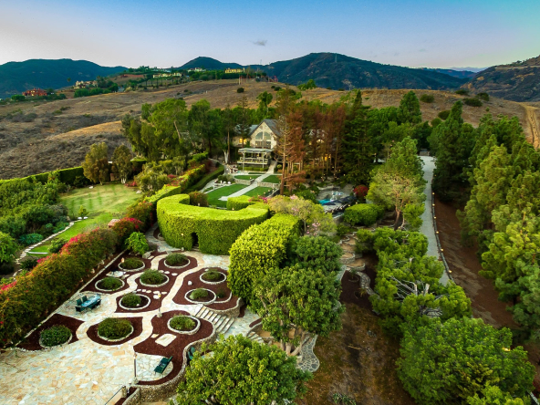 Opulent View 01c