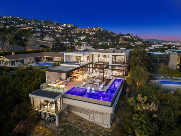 Pacific Crest Villa_1