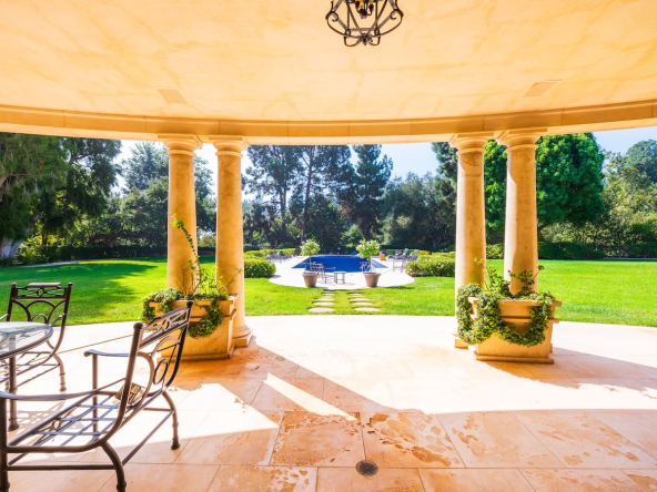Royalty Estate 15 (1)