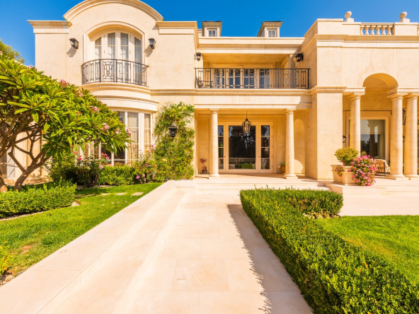 Royalty Estate 9 (17)
