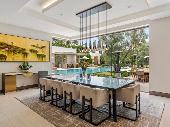 Iconic Estate 7