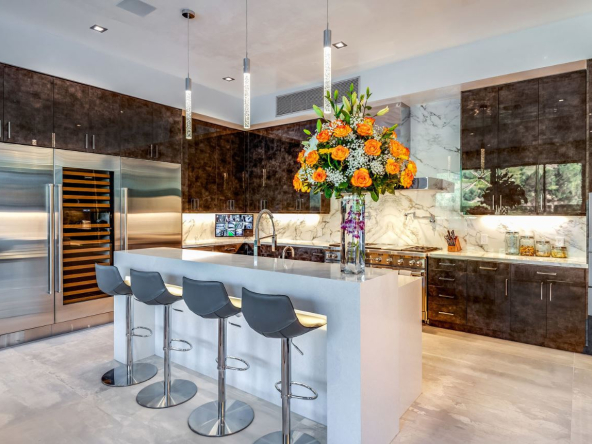 Lush Oasis 35